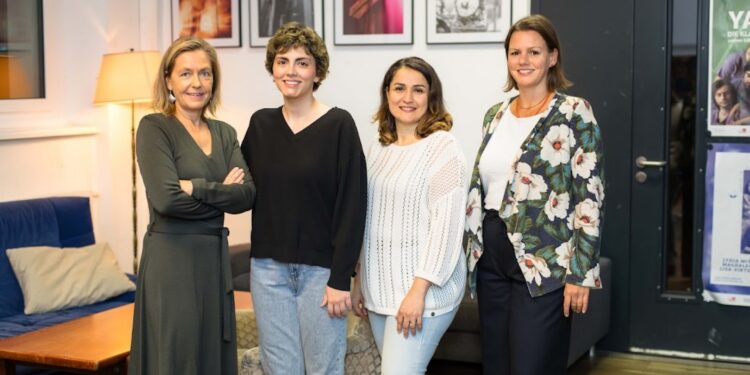 Gruppenausstellung Marion Baumann – Tanja Hittenberger – Golnaz Atashzar