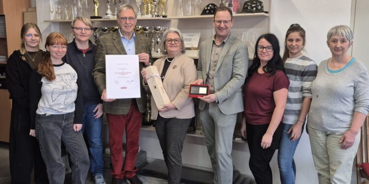 40 Jahre Unternehmertum: Ehrung für KommR Gottfried Schrabacher