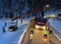 Eisige Straßenverhältnisse: Fahrzeugbergungen in Attnang-Puchheim