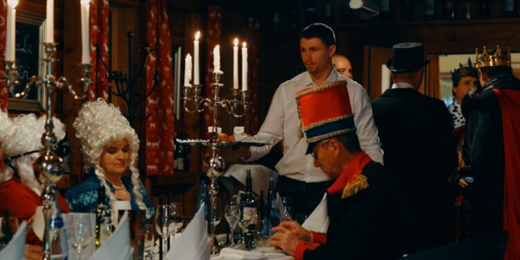 Manege frei für den 2. Königlichen Hofball in Oberweis – Zirkus Edition