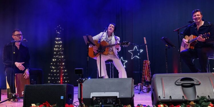 Stimmgewaltiger Advent mit J.J. King „ELVIS – Merry Christmas Baby“