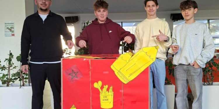 Praxisschule Bad Ischl unterstützt Charity-Rallye durch Marokkos Wüste