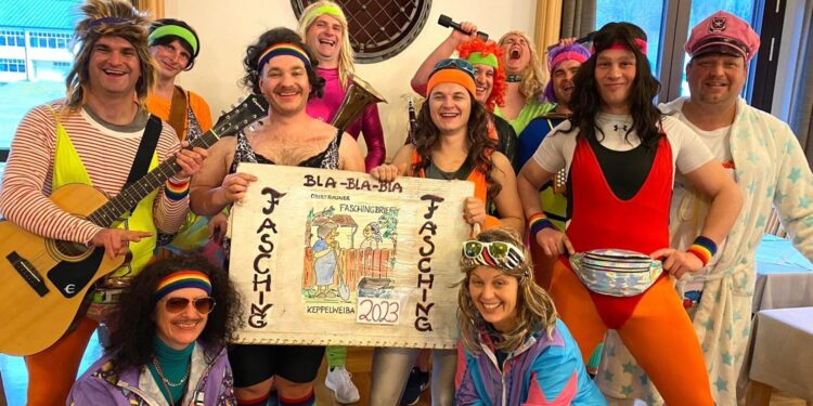 Fasching in Obertraun: Obertrauner Keppelweiba wieder ON TOUR!