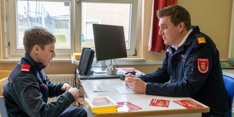 Wissenstest der Feuerwehrjugend im Bezirk Vöcklabruck