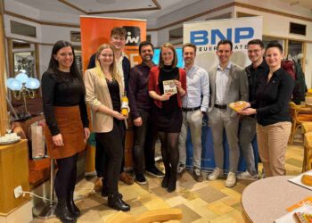 „Business mit Herz“ JW Gmunden zu Gast in der Konditorei Baumgartner