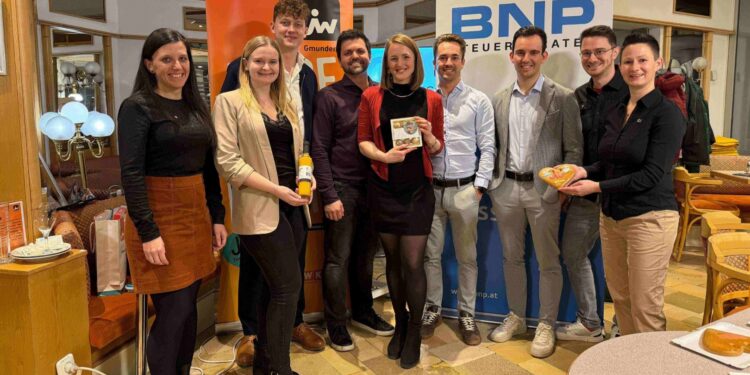 „Business mit Herz“ JW Gmunden zu Gast in der Konditorei Baumgartner