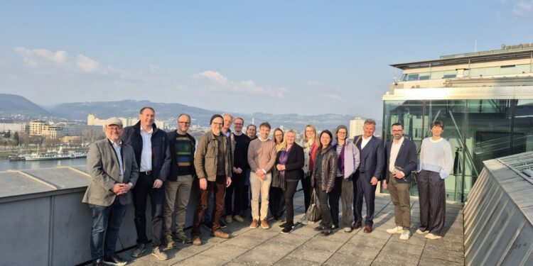 Starke Impulse für Bad Goisern: Austausch zwischen Handwerk und Kunst an der Kunstuniversität Linz