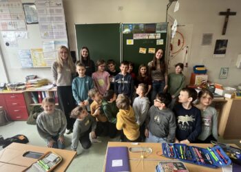 BeSafe – Konflikte verstehen und lösen lernen: Schülerinnen bringen Volksschulkindern gewaltfreie Kommunikation näher