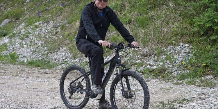 LR Steinkellner: Sicher in die Fahrradsaison – E-Bike-Trainings stärken Verkehrssicherheit