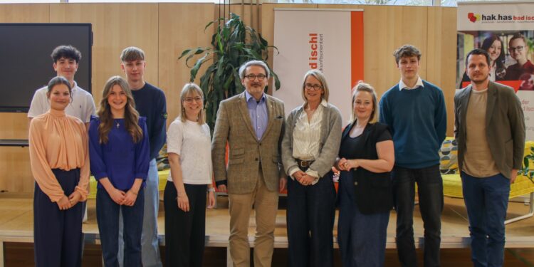 BHAK/BHAS Bad Ischl: Projekt zum Thema „Gewalt gegen Frauen“