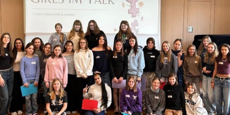 Girls im Talk: Unterstützung von Mädchen für Mädchen