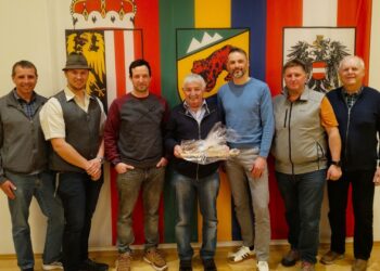 Philipp Höll neuer Obmann: Neuwahlen bei den Obertrauner Eingeforsteten!