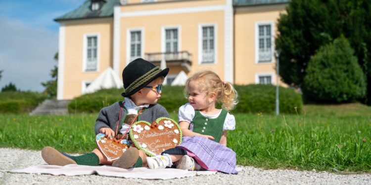 Original Liebstattsonntag am 15. März 2026 – Gmundens herzlichstes Fest  