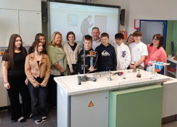 Neuer Physiksaal in der MS Laakirchen