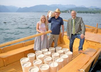 Historische Zillenfahrt am Traunsee: Treffpunkt Museum zum Internationalen Museumstag