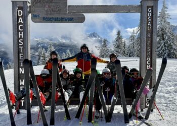 AV Skikurs 2026: Vier Tage Pistenspaß für 100 Kids