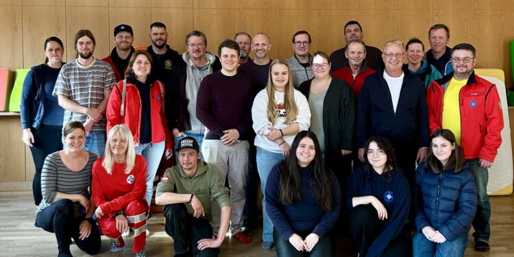 Erste-Hilfe-Kurs der Wasserrettung Ebensee