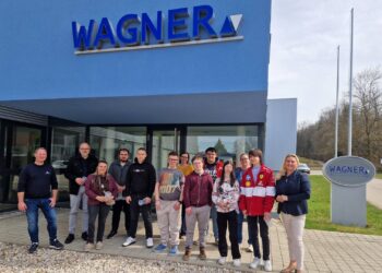 „Inklusion regional“ – Wagner Kunststofftechnik öffnet Tore für Jugendliche mit Unterstützungsbedarf