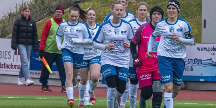 SV Gmunden-Frauen holten Auswärts-Dreier in Niederthalheim!