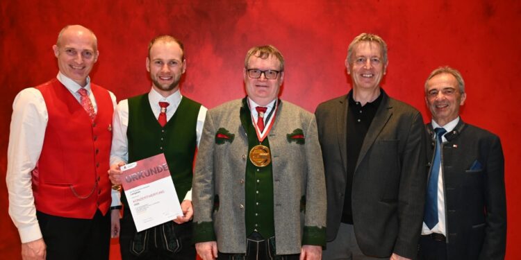Feuerwehrmusikkapelle Langwies jubelt über Gold!