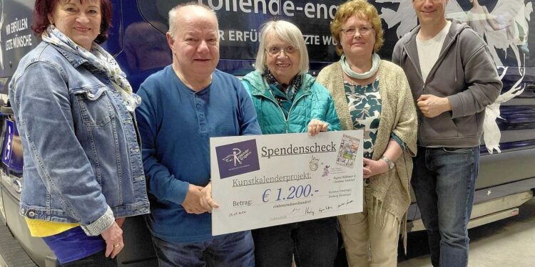 Spendenübergabe an Rollende Engel