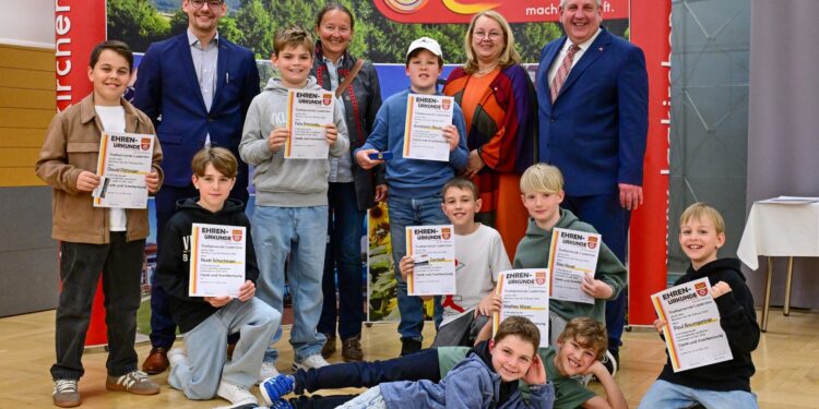 Erfolgreiche Laakirchner Sportler geehrt