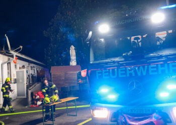 Schnell gelöscht: Brand bei einem Grillrestaurant in Ohlsdorf fordert vier Verletzte