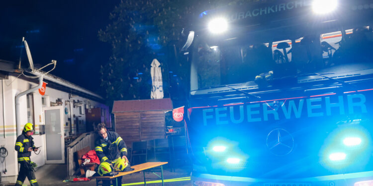 Schnell gelöscht: Brand bei einem Grillrestaurant in Ohlsdorf fordert vier Verletzte