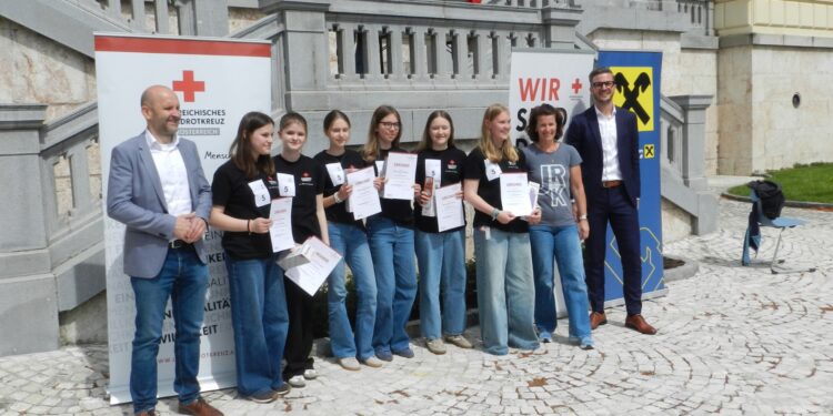 BRG Schloss Traunsee ist Erste Hilfe – Bezirkssieger