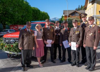 Florianifeier und Fahrzeugsegnung in Lauffen