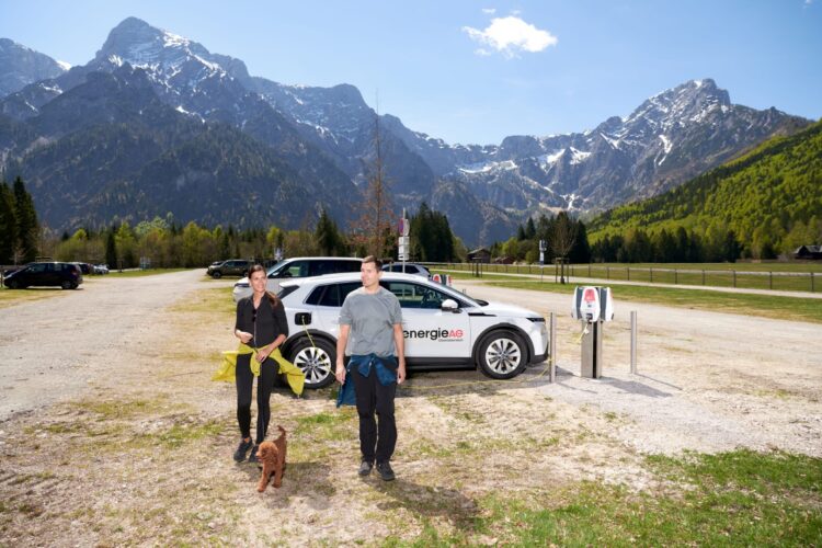Energie tanken am Almsee: Energie AG eröffnet neue Ladestationen in Grünau im Almtal