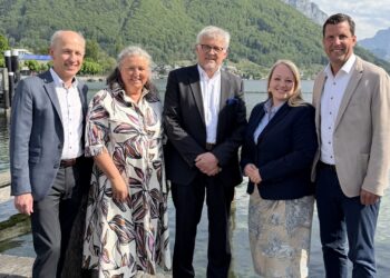 Neuer ÖVP-Fraktionsobmann: Auguste Thallinger übergibt an Dr. Andreas Hecht