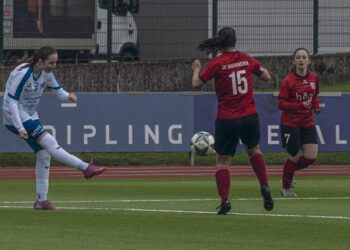 Gmundens Fußballerinnen verteidigten die Tabellenführung!
