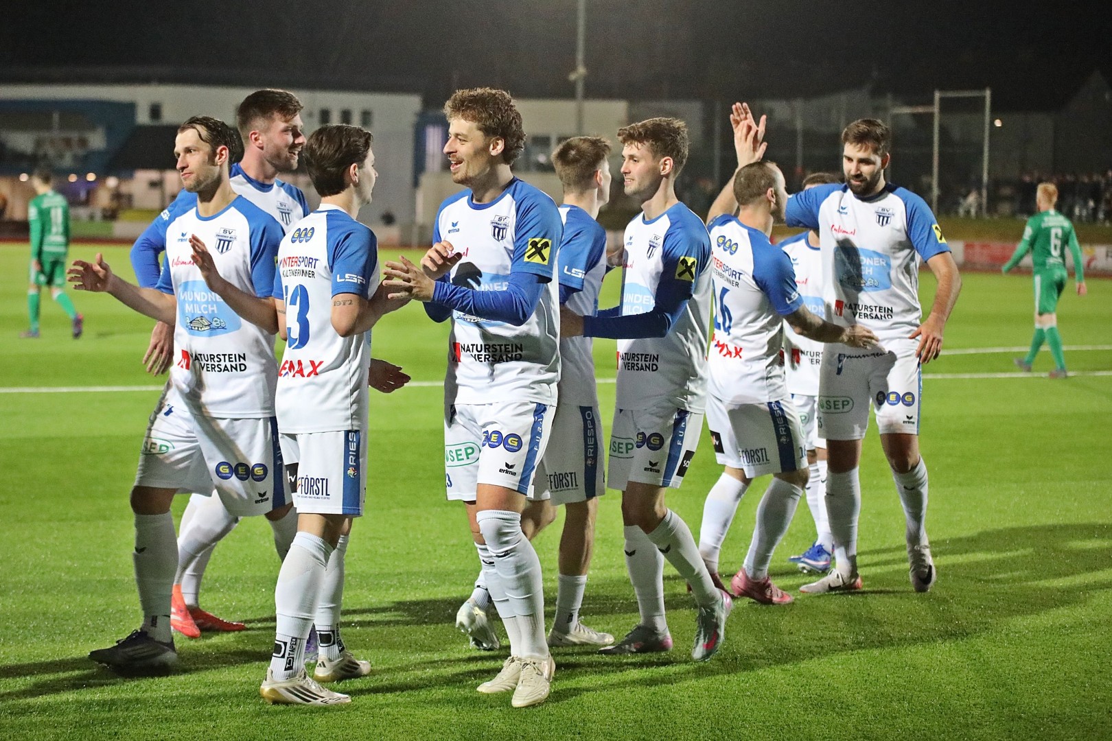 Pokal-Halbfinale-gegen-Friedburg-als-Highlight-SV-Gmundner-Milch-steht-vor-der-Meisterschaft