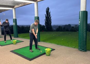 „Golf & Connect“: Abschlag für neue Kontakte