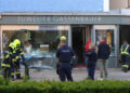 Einbruch in Vorchdorf: Juwelier-Auslage mit Kleinbus gerammt