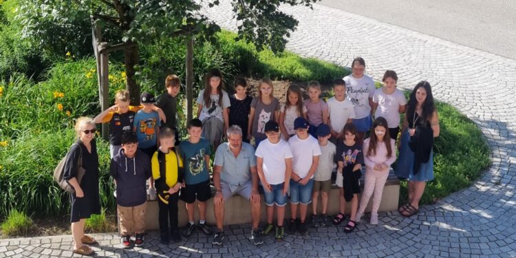 Schulbesuch am Gemeindeamt