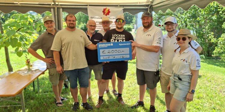 Erfolgreiches Nudelfest des Vereines „Hände die helfen“ mit großzügiger Spendenübergabe!