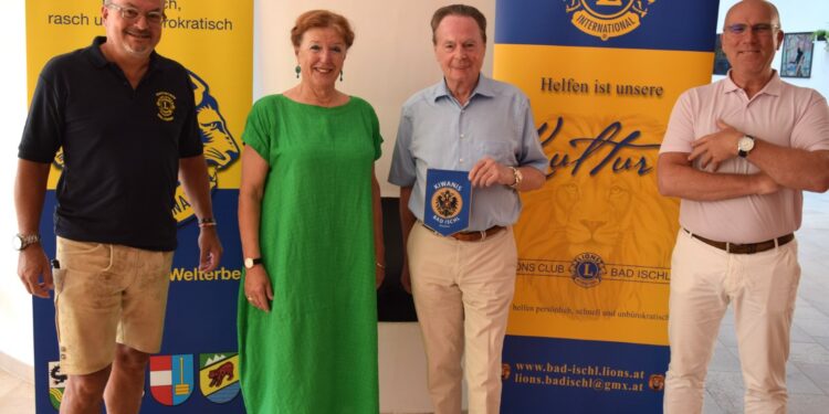 Großzügige Spende von drei Serviceclubs für das Ischler YOUZ