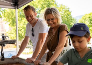 Wassererlebnistag des Landes Oberösterreich im Kurpark Bad Ischl lockte hunderte Besucher:innen