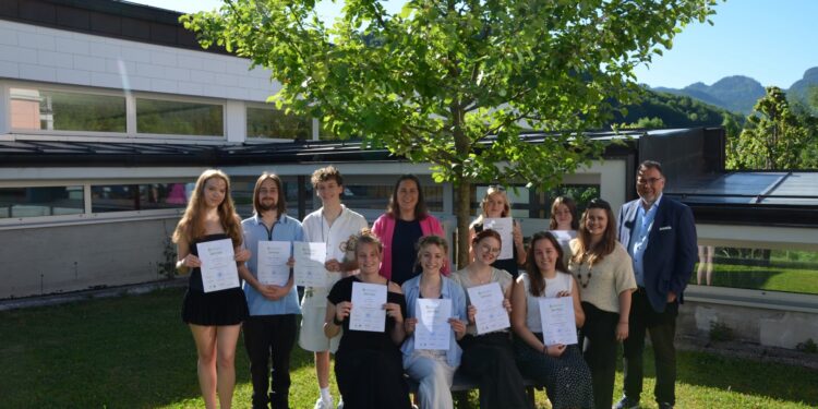 Erste Prüfungen zur „Vegan-vegetarischen Fachkraft“ an der ECOS HLW Bad Ischl