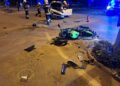 Kollision zwischen PKW und Motorrad auf Gmundener Straße in Laakirchen