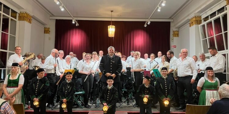 Salinenmusikkapelle Bad Ischl blickt auf erfolgreiche Kurkonzertsaison zurück