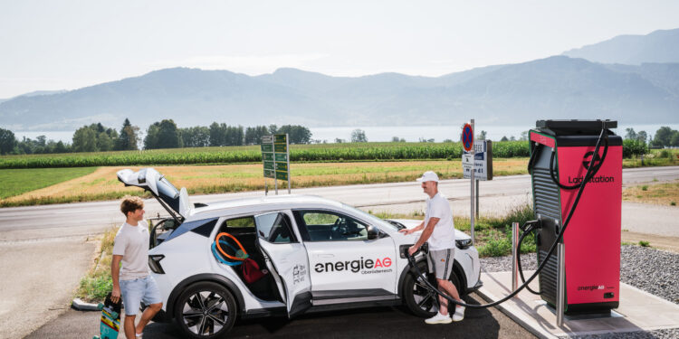 Energie AG eröffnet neue Schnellladestation in Nußdorf am Attersee
