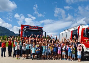 Nachwuchs im Einsatz – Packende Feuerwehr-Action beim Ferienpass