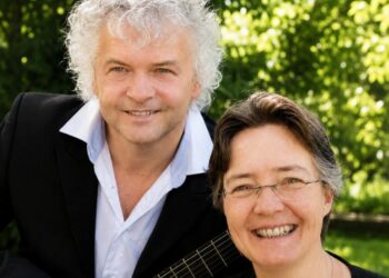 „Painted Harmony“ mit Maria Wolfsberger/Mundharmonika und Siegfried Steinkogler/Gitarre
