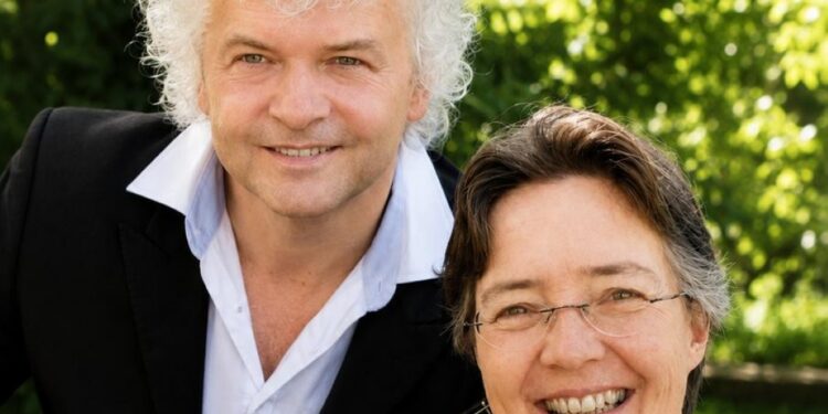 „Painted Harmony“ mit Maria Wolfsberger/Mundharmonika und Siegfried Steinkogler/Gitarre