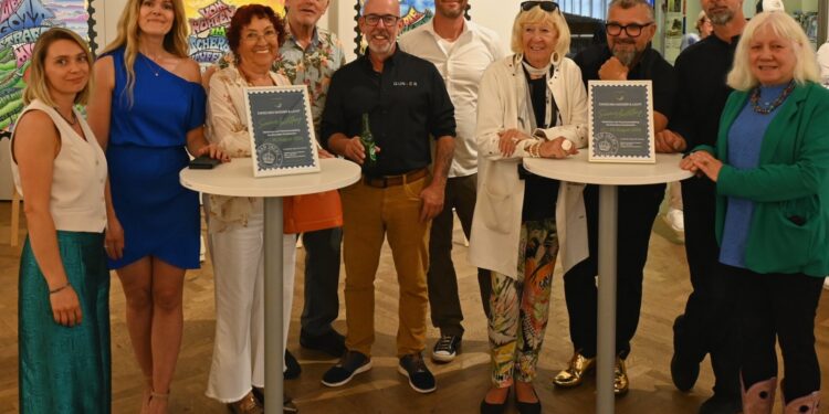 Premiere zum Kaisergeburtstag – Gmundner Kunstverein bezaubert Bad Ischl