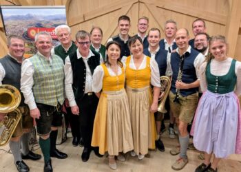 Volksmusik, Witz und spontane Gstanzln sorgten für beste Stimmung
