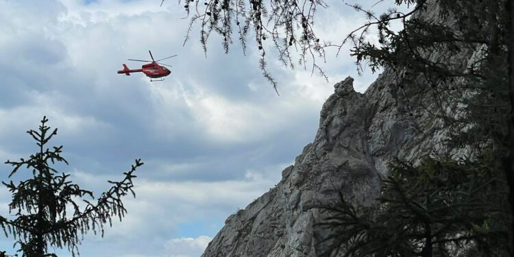 Bergsteigerin stürzt am Traunstein rund 20 Meter ab